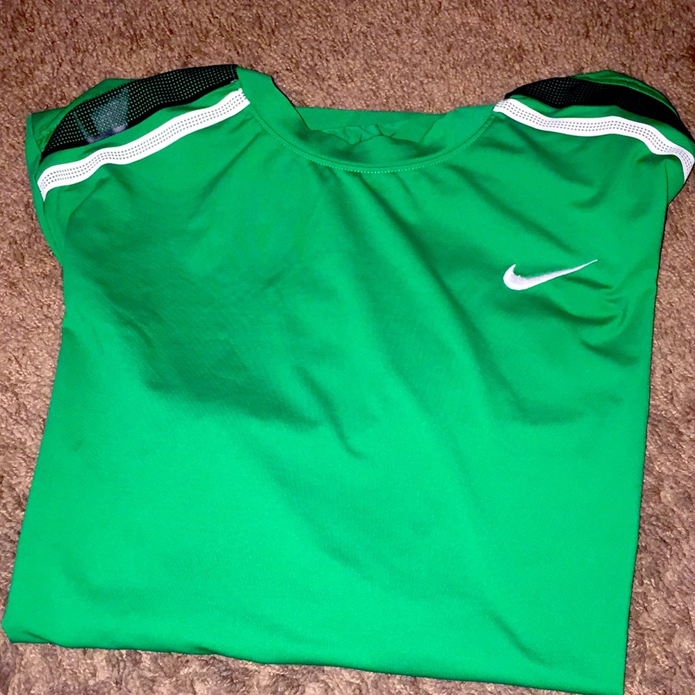 Nike Dri-Fit Shirt